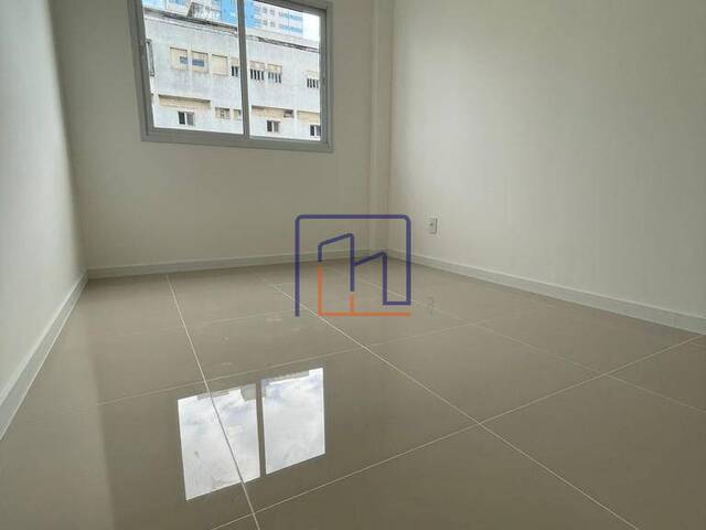#32 - Apartamento para Locação em Campos dos Goytacazes - RJ - 3
