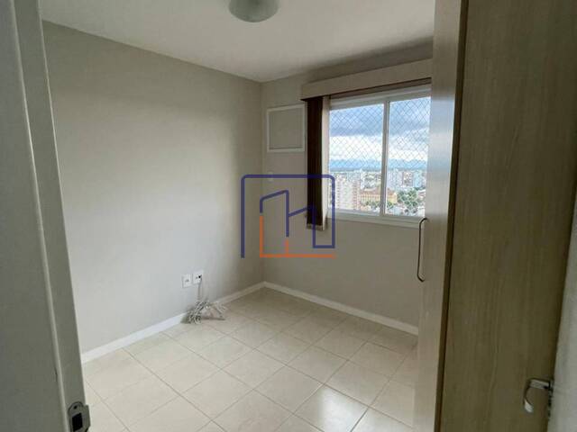 Apartamento para Venda em Campos dos Goytacazes - 5